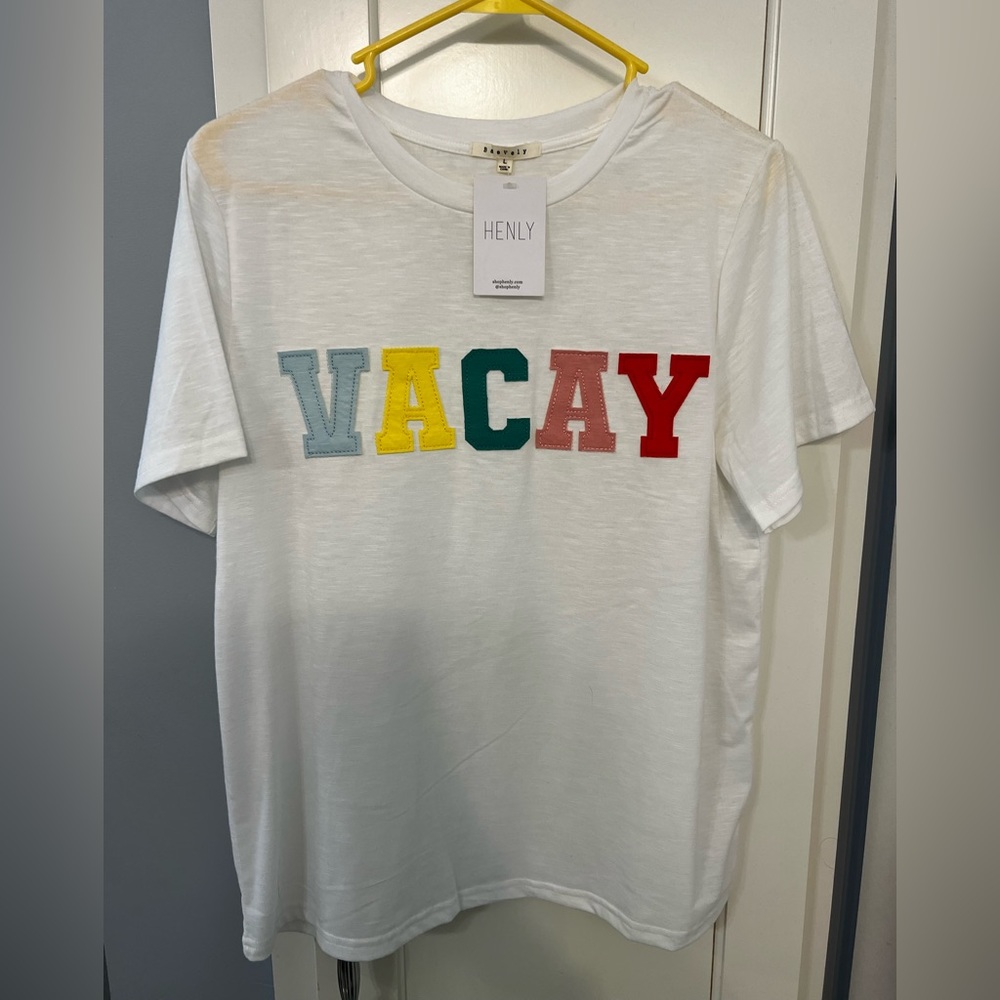 NWT Vacay T-shirt size L